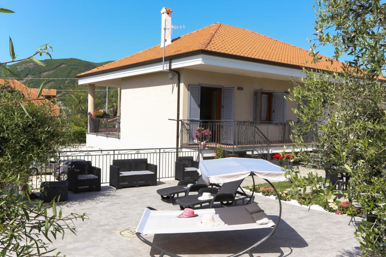 Il Violino Degli Dei Holiday House Аджерола Экстерьер фото