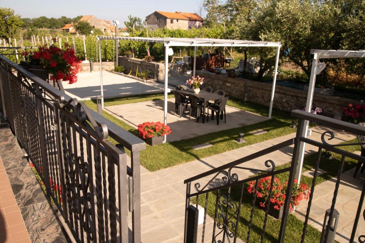 Il Violino Degli Dei Holiday House Аджерола Экстерьер фото