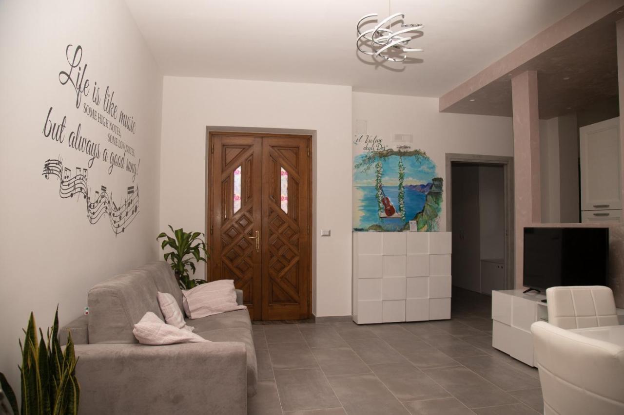 Il Violino Degli Dei Holiday House Аджерола Экстерьер фото